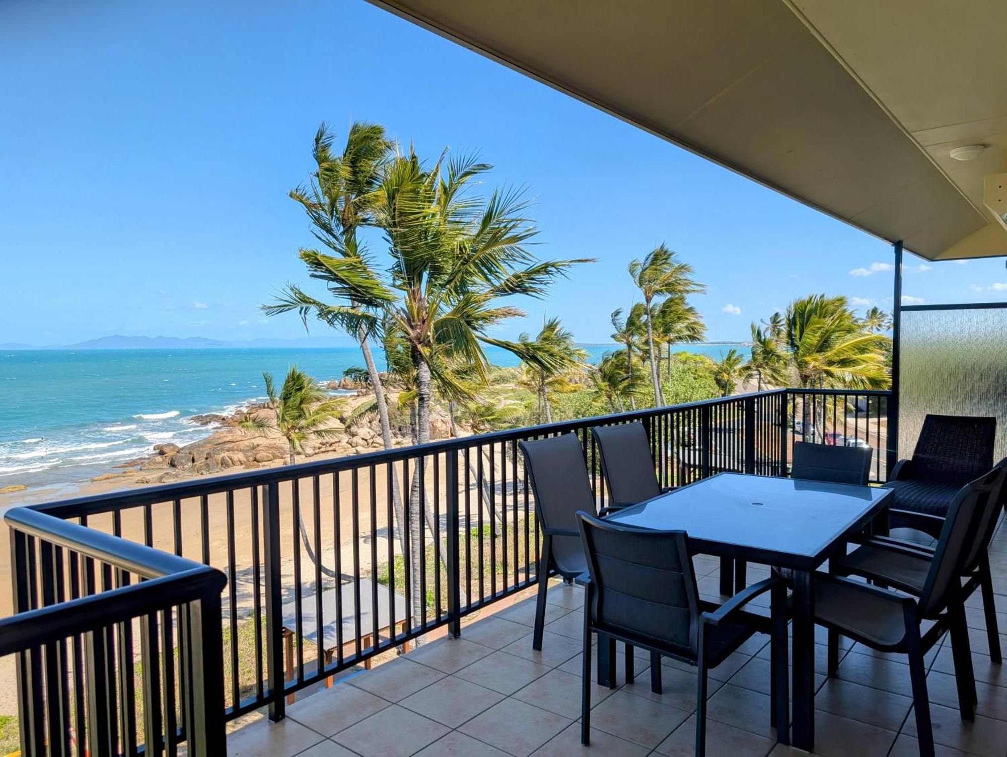 Rose Bay Resort Bowen Buitenkant foto