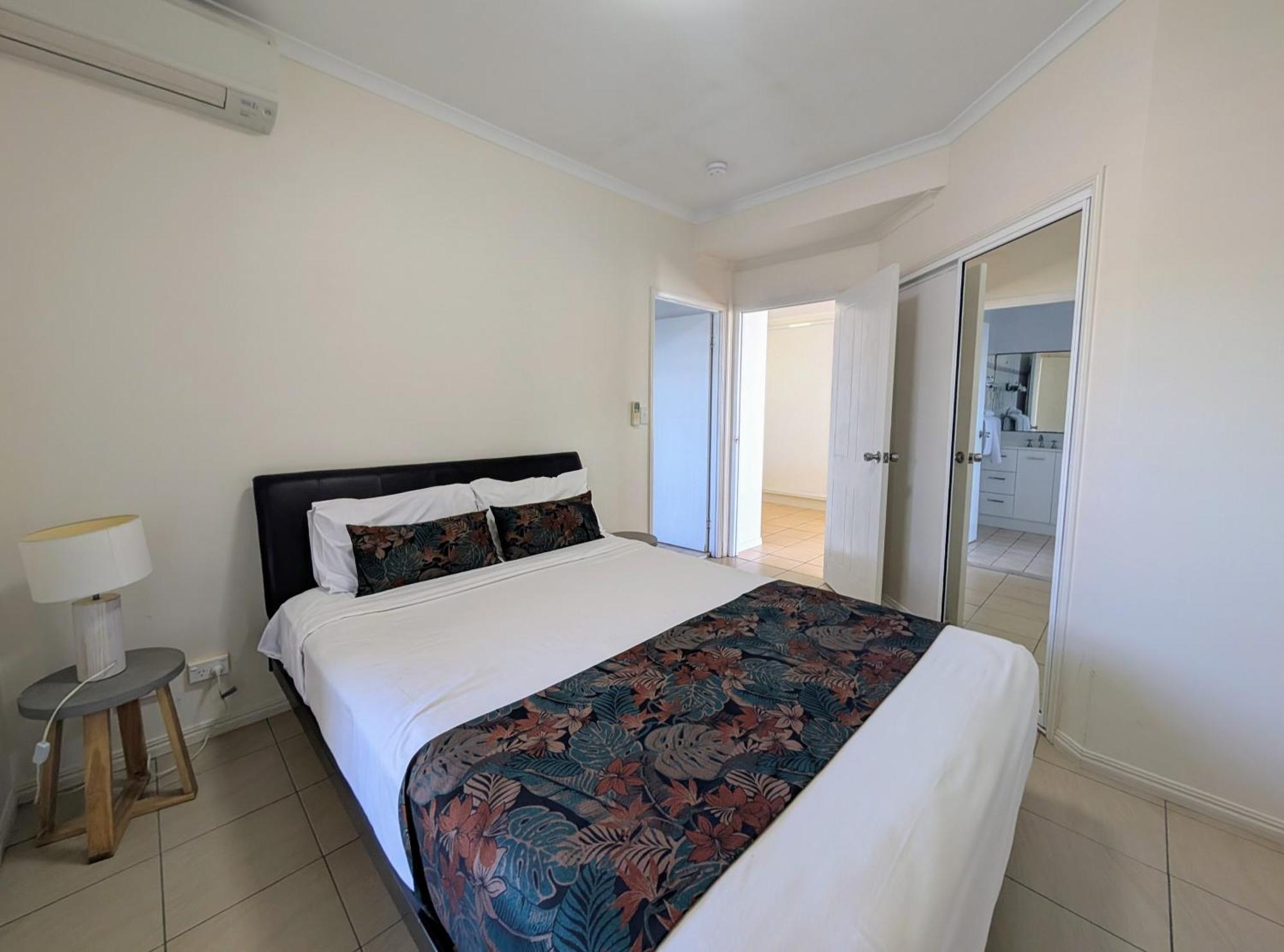 Rose Bay Resort Bowen Buitenkant foto