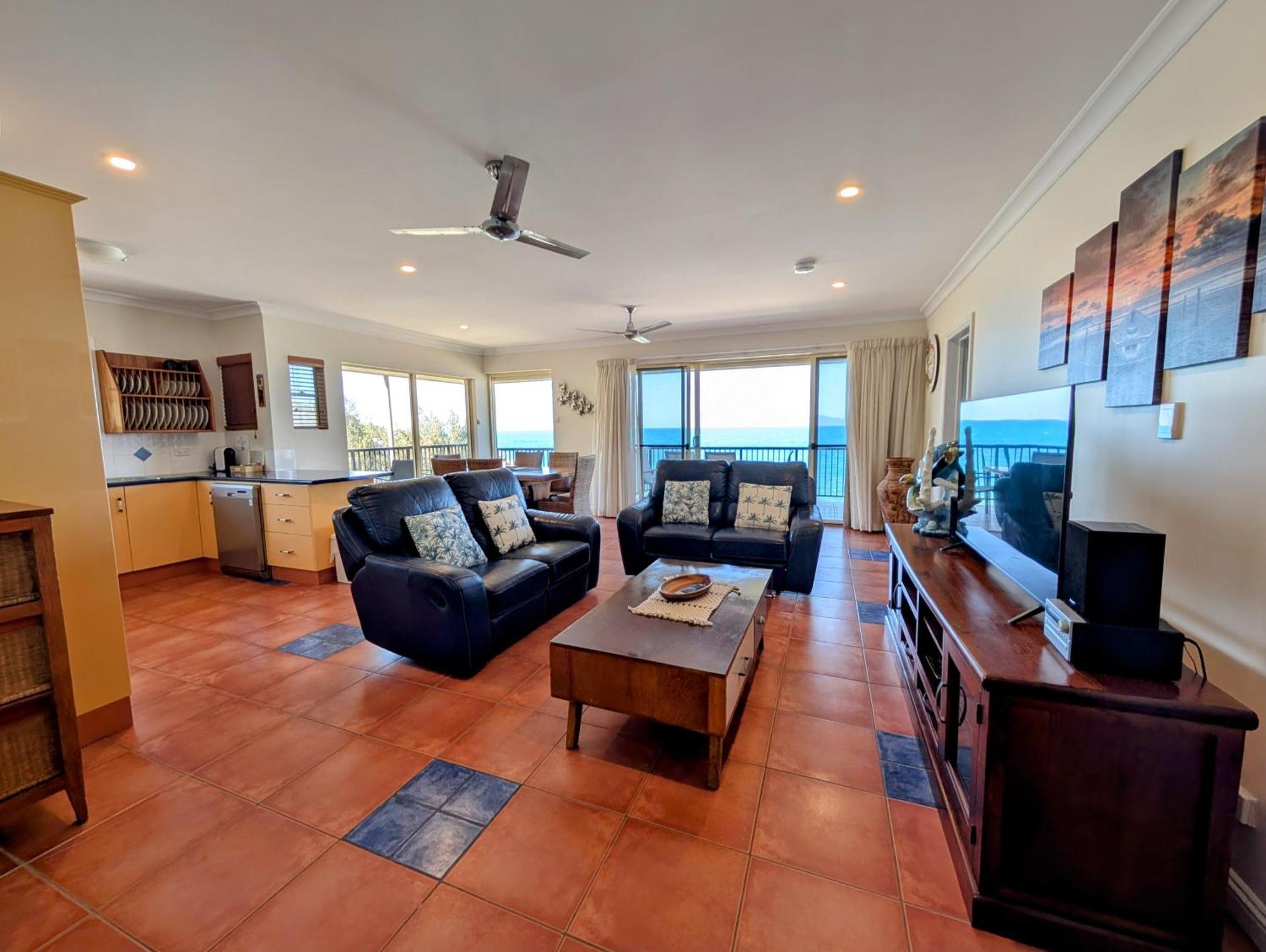 Rose Bay Resort Bowen Buitenkant foto