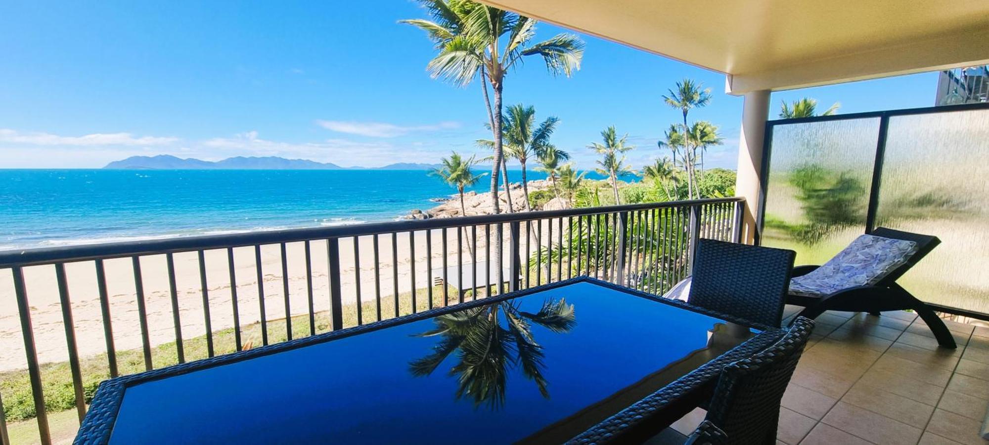 Rose Bay Resort Bowen Buitenkant foto